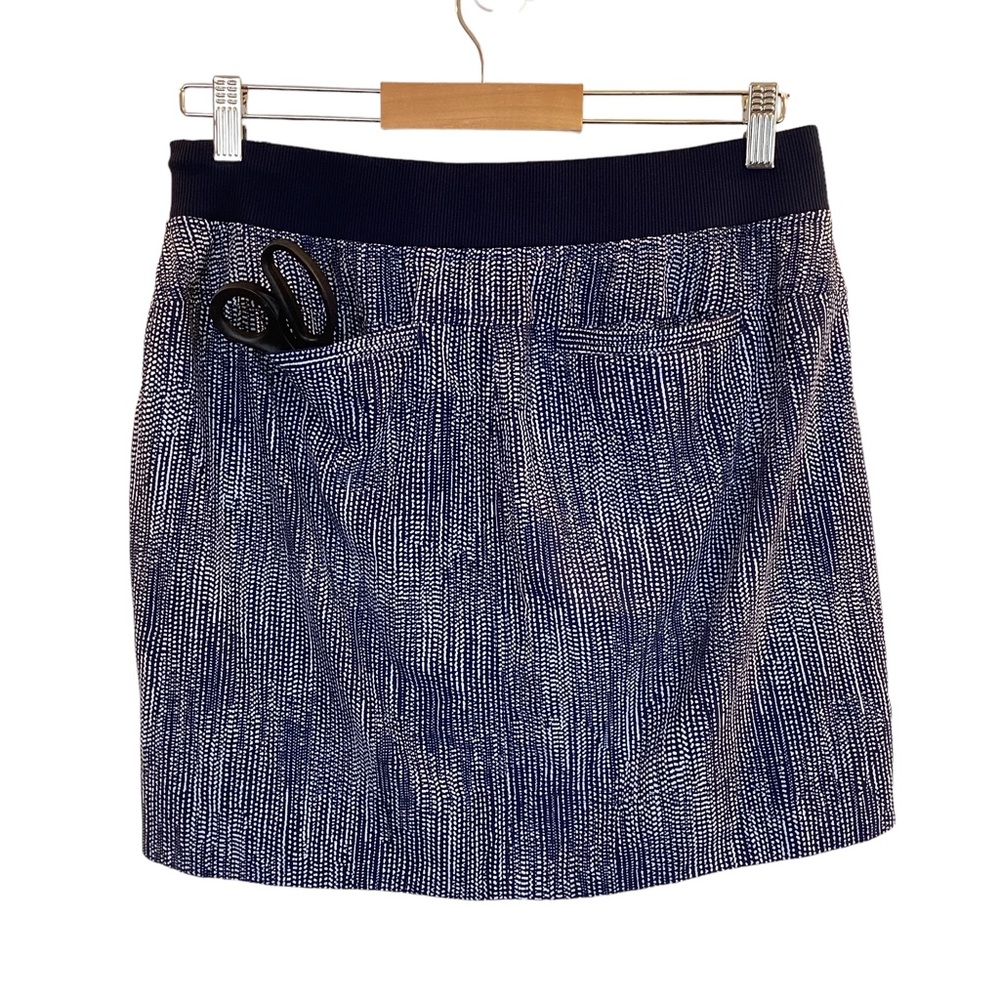 Athleta Skort Navy & White - Picture 3 of 13